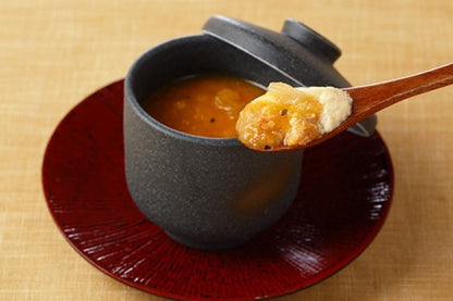 ふかひれうにの玉地蒸し